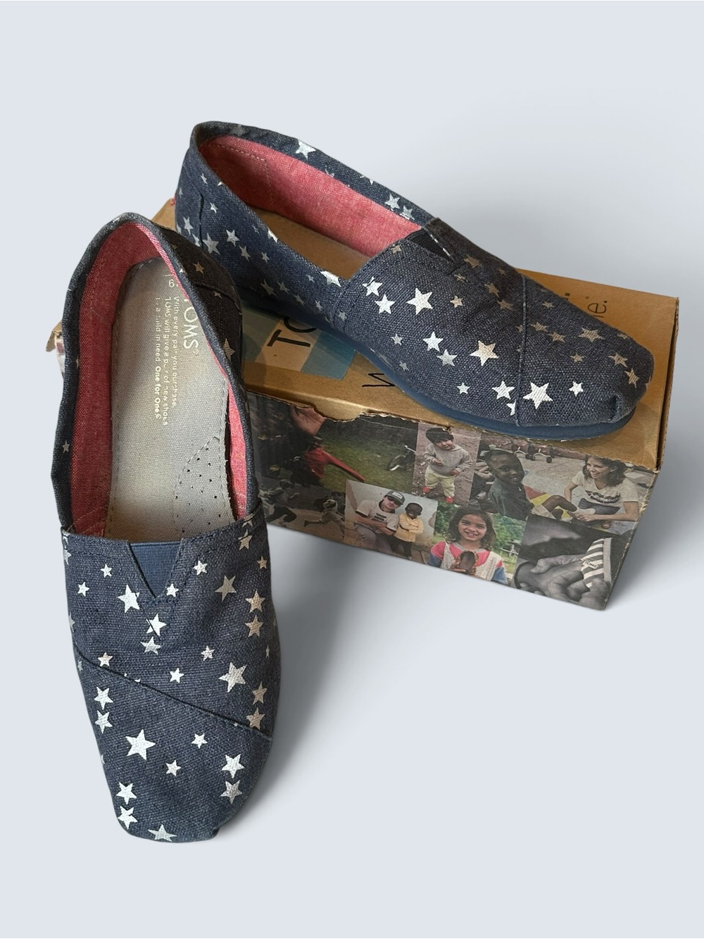 TOMS Women's Slip On Classics Navy Stars 9 - Picture 2 of 8
